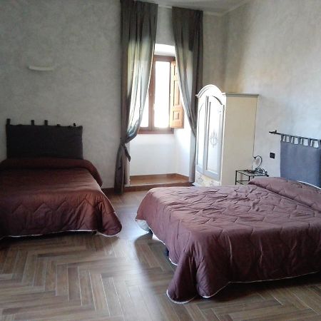 ל'אקווילה B&B Palazzo Cappa מראה חיצוני תמונה