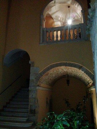 ל'אקווילה B&B Palazzo Cappa מראה חיצוני תמונה