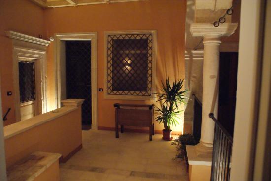 ל'אקווילה B&B Palazzo Cappa מראה חיצוני תמונה